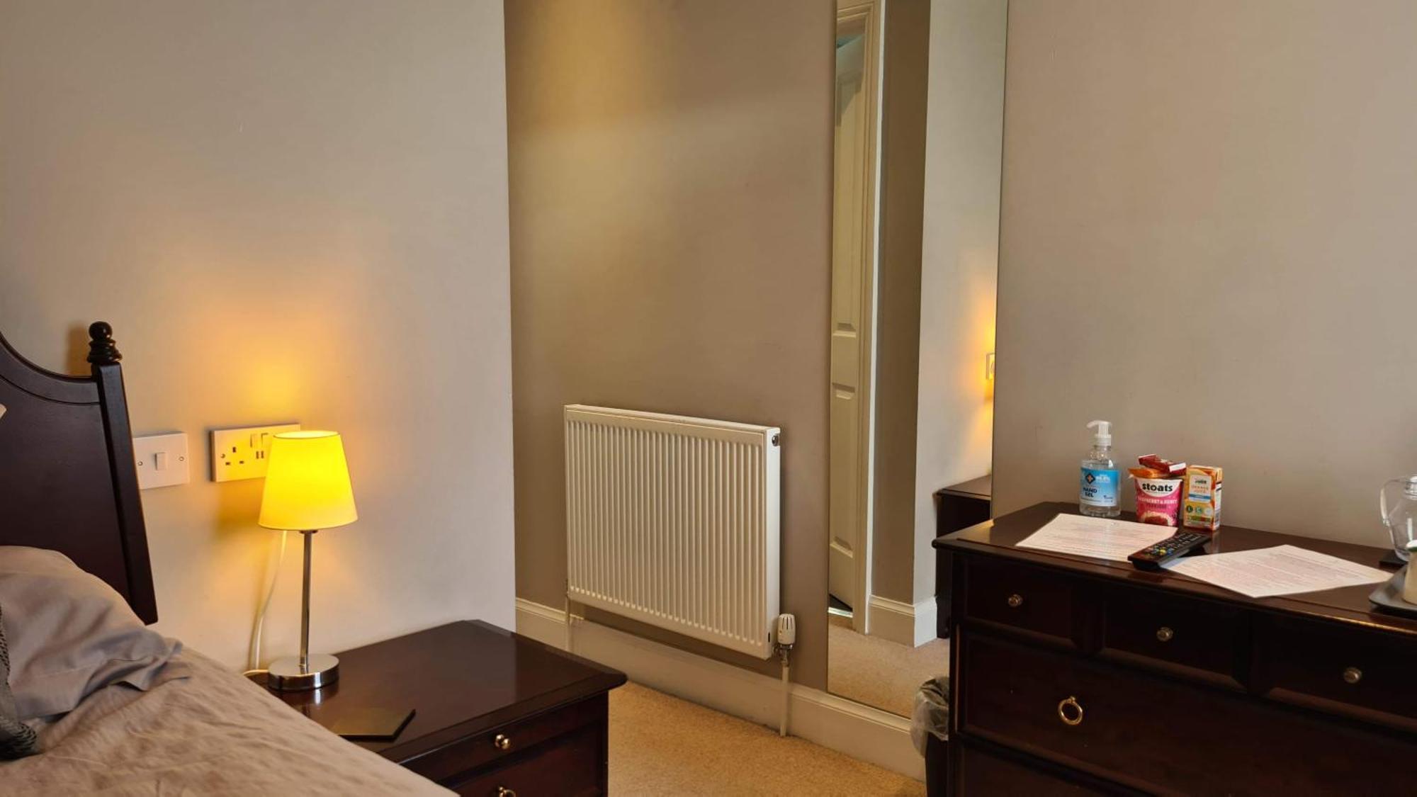 Glenisla Hotel Blairgowrie and Rattray ภายนอก รูปภาพ