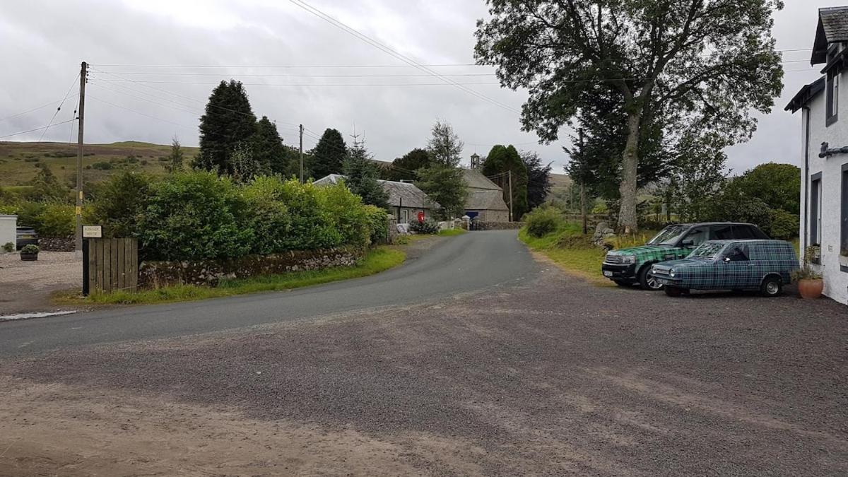 Glenisla Hotel Blairgowrie and Rattray ภายนอก รูปภาพ